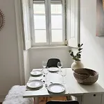 Lägenhet Cozy In Graca I Lisboa